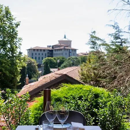 Le Funi 4* Μπέργκαμο