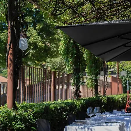 Le Funi Ξενοδοχείο